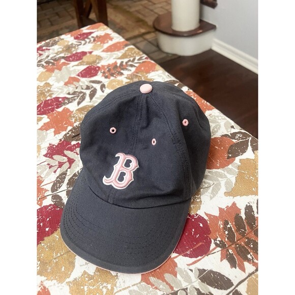 Boston Red Sox Hat Mom Style Cap Strap-back  MLB Baseball Adjustable Pink Rare - Picture 1 of 6